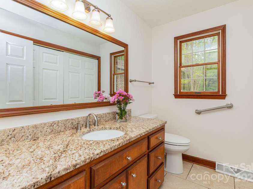 522 Bonita Drive, Landis, NC 28088.  MLS# CAR4237898, YatesRealty ID 6321. 