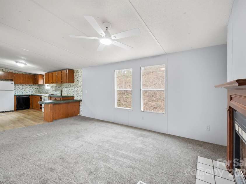 192 Old Lumber Yard Road, Morganton, NC 28655.  MLS# CAR4228381, YatesRealty ID 6322. 