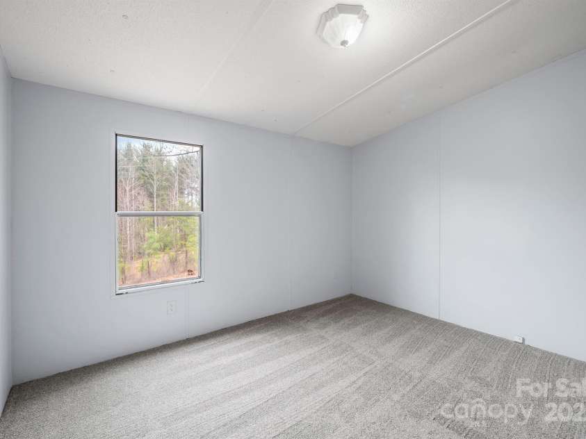 192 Old Lumber Yard Road, Morganton, NC 28655.  MLS# CAR4228381, YatesRealty ID 6322. 