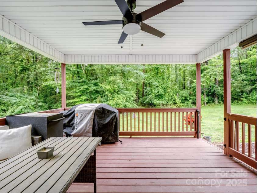 5369 Concord Road, York, SC 29745.  MLS# CAR4264610, YatesRealty ID 6323. Back Deck