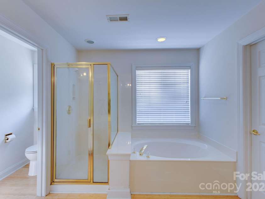 6416 Red Maple Drive, Charlotte, NC 28277.  MLS# CAR4194674, YatesRealty ID 6323. 