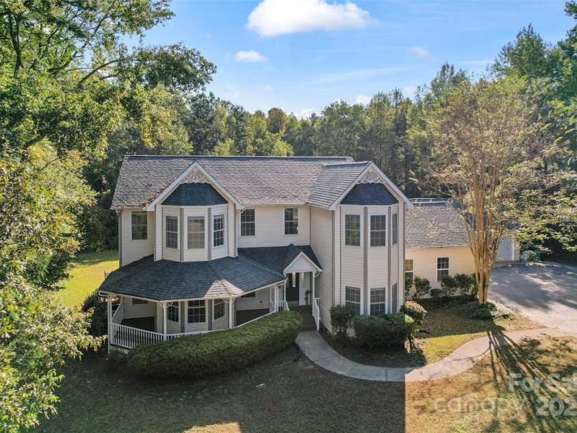 2720 Lentz Road, China Grove, NC 28023.  MLS# CAR4309058, YatesRealty ID 6325. This unique home is a must-see before it is gone!