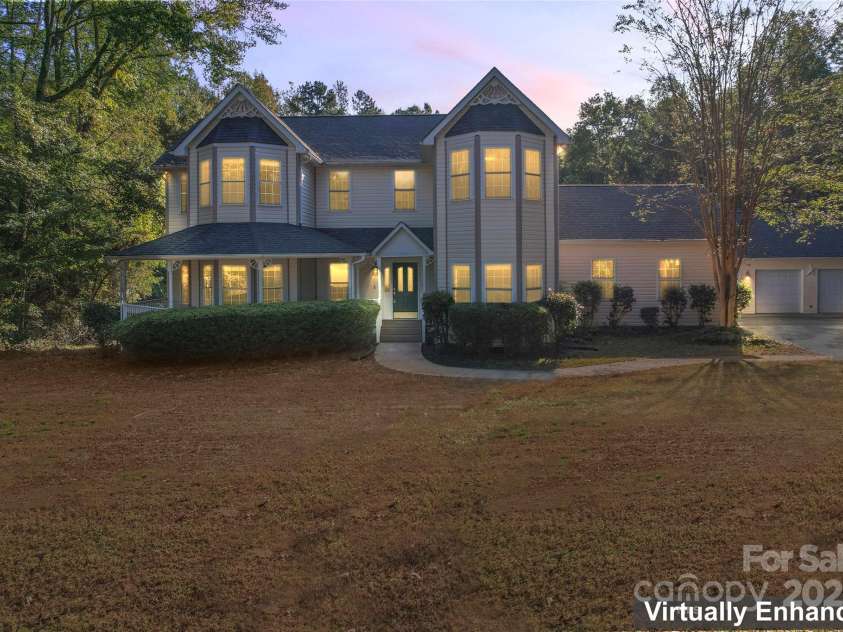 2720 Lentz Road, China Grove, NC 28023.  MLS# CAR4309058, YatesRealty ID 6325. Welcome to this stunning 4 bedroom Victorian 