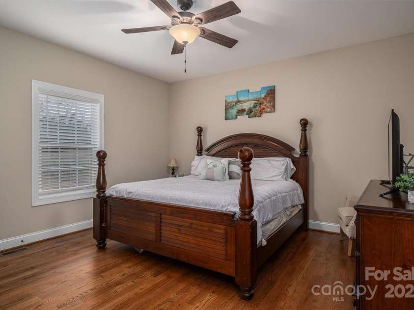 1370 Null Road, Lincolnton, NC 28092.  MLS# CAR4212344, YatesRealty ID 6327. Guest Bedroom