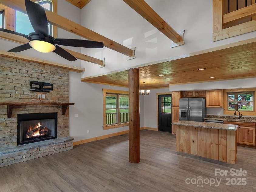 21 Kennerly Cove, Maggie Valley, NC 28751.  MLS# CAR4150956, YatesRealty ID 6329. 