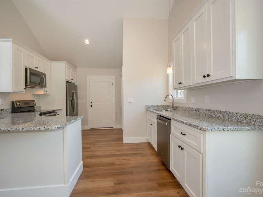 117 Kingston Place, Spindale, NC 28160.  MLS# CAR4037498, YatesRealty ID 633. 