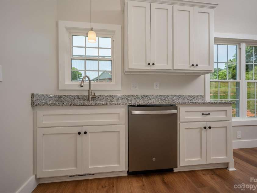 117 Kingston Place, Spindale, NC 28160.  MLS# CAR4037498, YatesRealty ID 633. 