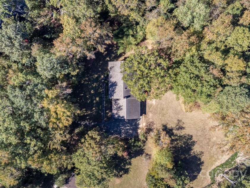 4529 Creemore Drive, Charlotte, NC 28213.  MLS# CAR4303833, YatesRealty ID 633. 