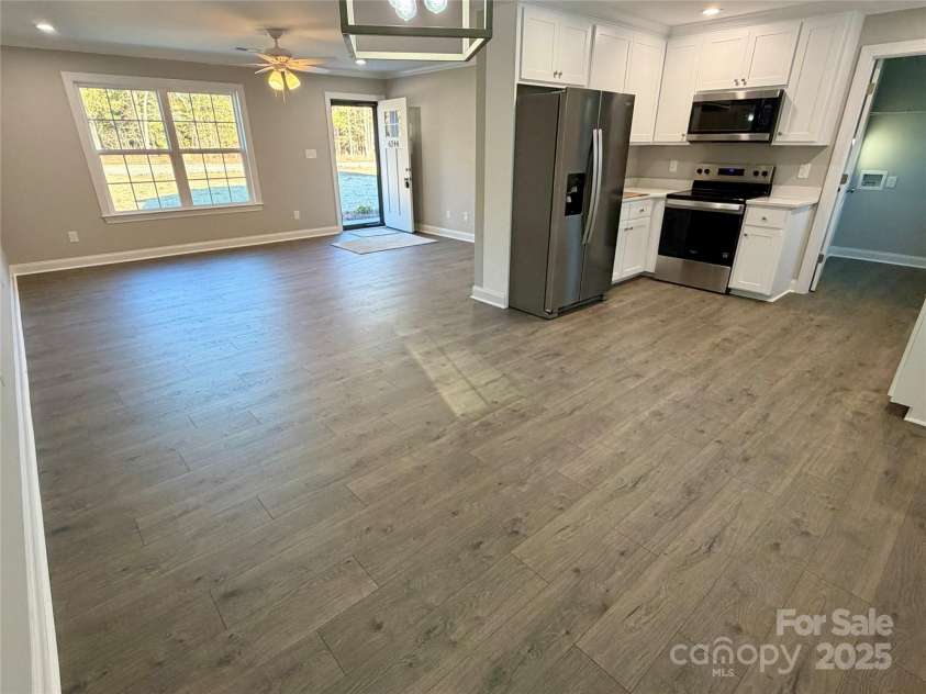 6244 Kershaw Camden Highway, Kershaw, SC 29067.  MLS# CAR4329251, YatesRealty ID 633. 