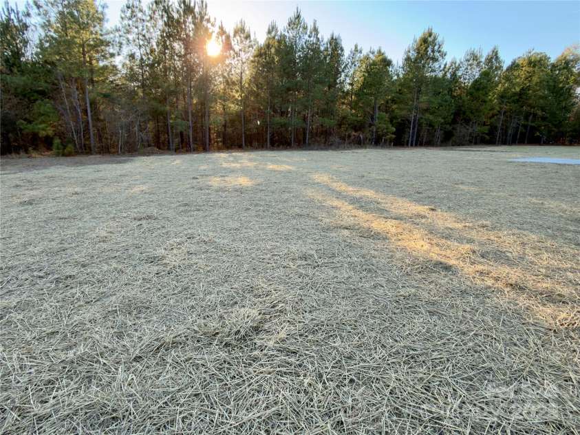 6244 Kershaw Camden Highway, Kershaw, SC 29067.  MLS# CAR4329251, YatesRealty ID 633. 