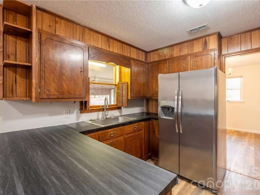 1165 Canaan Church Road, Denton, NC 27239.  MLS# CAR4354288, YatesRealty ID 6330. 