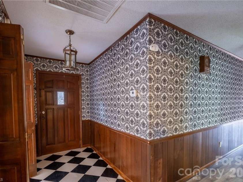 1165 Canaan Church Road, Denton, NC 27239.  MLS# CAR4354288, YatesRealty ID 6330. 