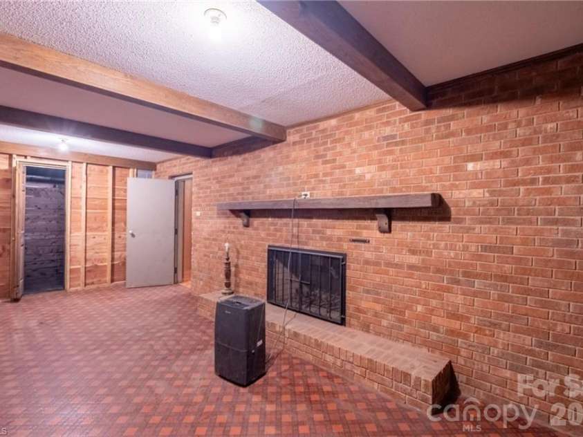 1165 Canaan Church Road, Denton, NC 27239.  MLS# CAR4354288, YatesRealty ID 6330. 