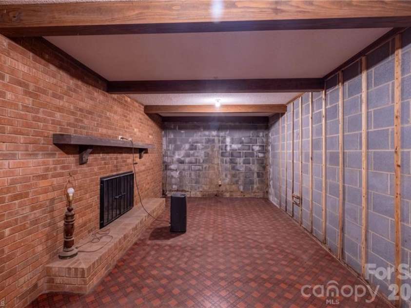 1165 Canaan Church Road, Denton, NC 27239.  MLS# CAR4354288, YatesRealty ID 6330. 