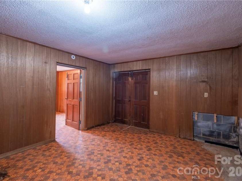 1165 Canaan Church Road, Denton, NC 27239.  MLS# CAR4354288, YatesRealty ID 6330. 