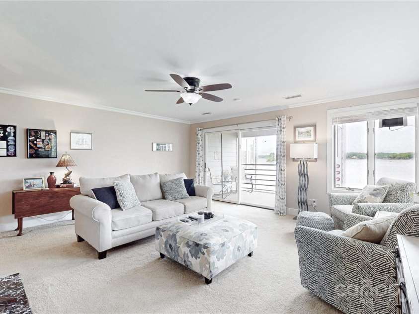 504 Lake Club Drive, Rock Hill, SC 29732.  MLS# CAR4235817, YatesRealty ID 6331. 