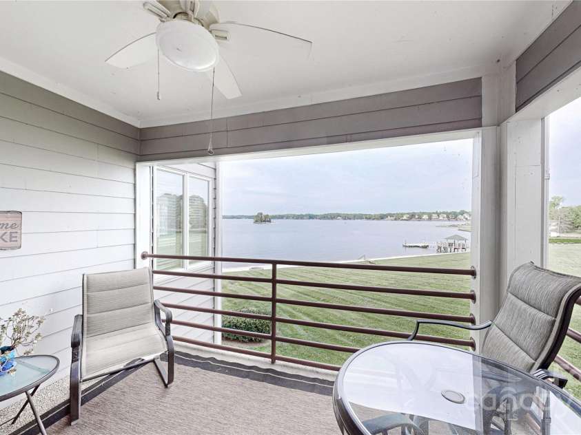 504 Lake Club Drive, Rock Hill, SC 29732.  MLS# CAR4235817, YatesRealty ID 6331. 