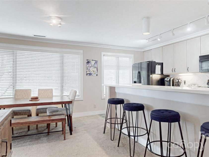 504 Lake Club Drive, Rock Hill, SC 29732.  MLS# CAR4235817, YatesRealty ID 6331. 