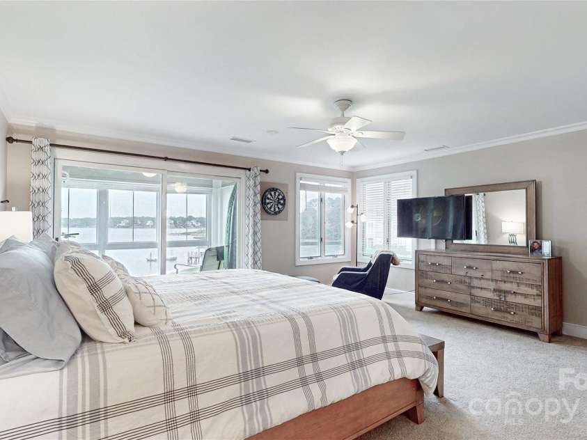 504 Lake Club Drive, Rock Hill, SC 29732.  MLS# CAR4235817, YatesRealty ID 6331. 