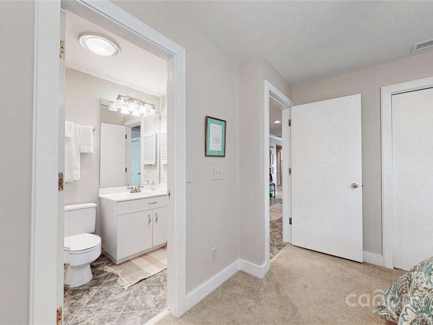 504 Lake Club Drive, Rock Hill, SC 29732.  MLS# CAR4235817, YatesRealty ID 6331. 