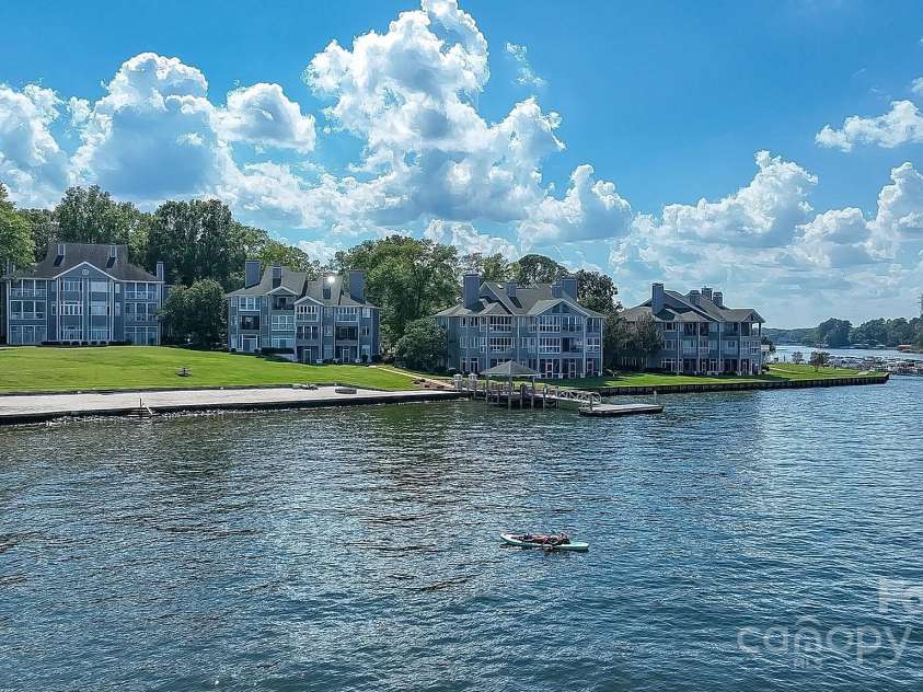 504 Lake Club Drive, Rock Hill, SC 29732.  MLS# CAR4235817, YatesRealty ID 6331. 