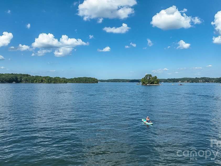 504 Lake Club Drive, Rock Hill, SC 29732.  MLS# CAR4235817, YatesRealty ID 6331. 