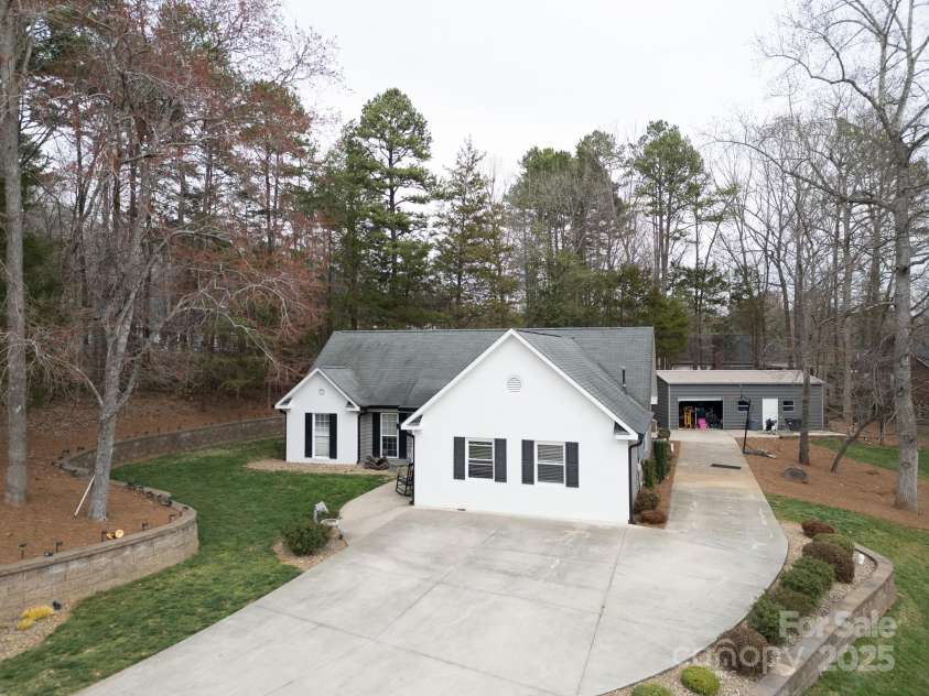 7219 Morningdew Court, Denver, NC 28037.  MLS# CAR4233795, YatesRealty ID 6333. 