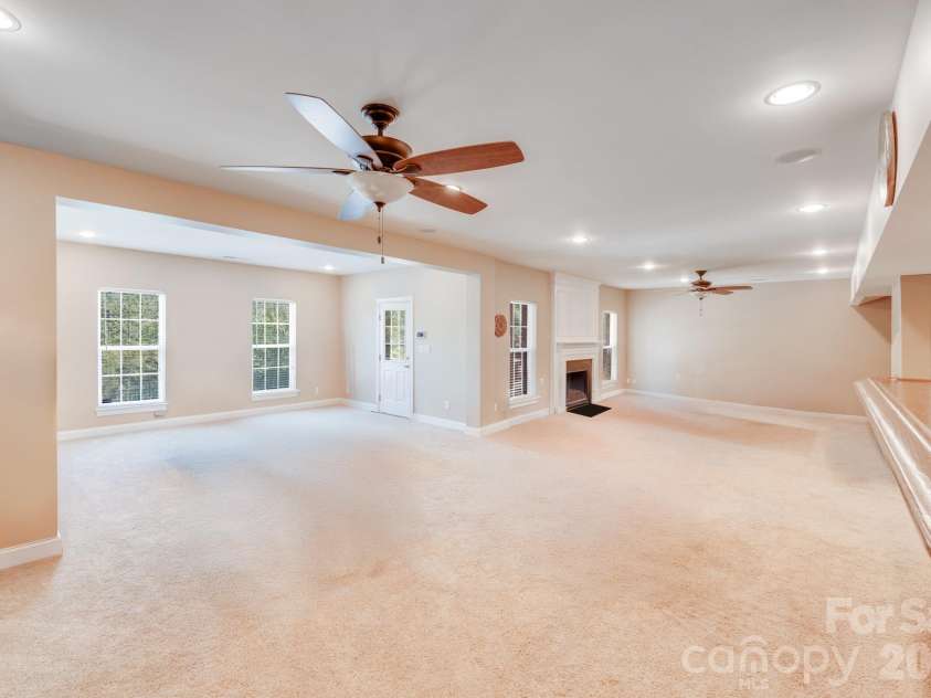 9433 Stonebridge Way, Mint Hill, NC 28227.  MLS# CAR4352110, YatesRealty ID 6333. Basement