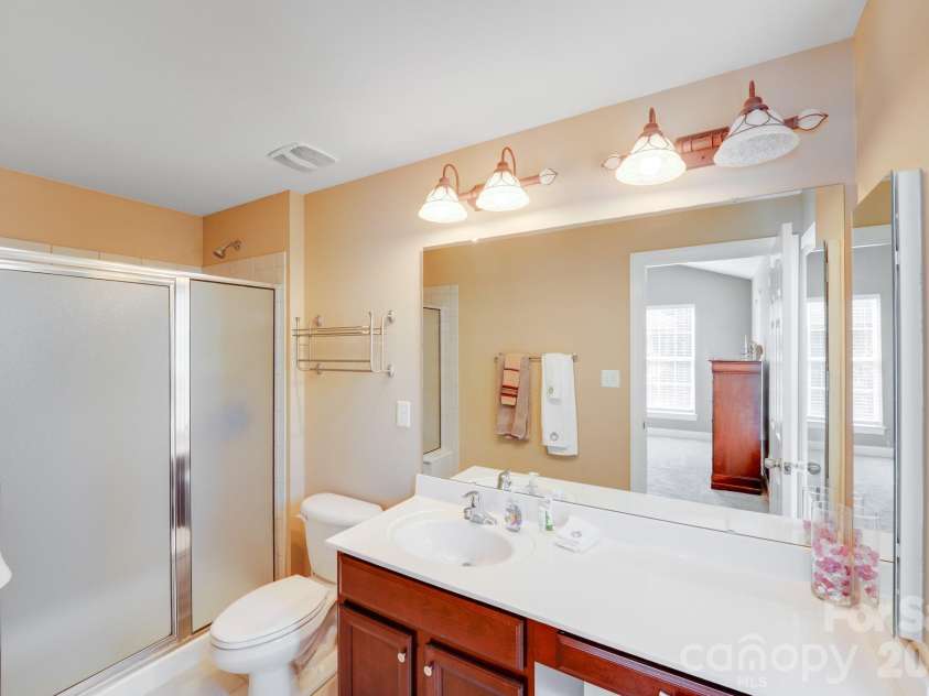 9433 Stonebridge Way, Mint Hill, NC 28227.  MLS# CAR4352110, YatesRealty ID 6333. BR2 Bath
