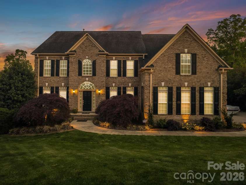 9433 Stonebridge Way, Mint Hill, NC 28227.  MLS# CAR4352110, YatesRealty ID 6333. Twilight Front of Home
