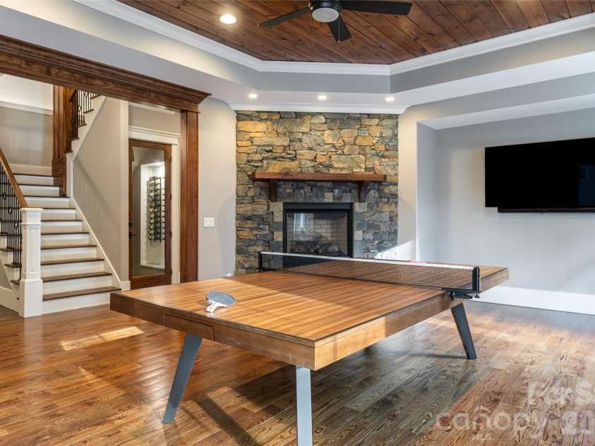14 Twinflower Trail, Asheville, NC 28804.  MLS# CAR4349117, YatesRealty ID 6335. 