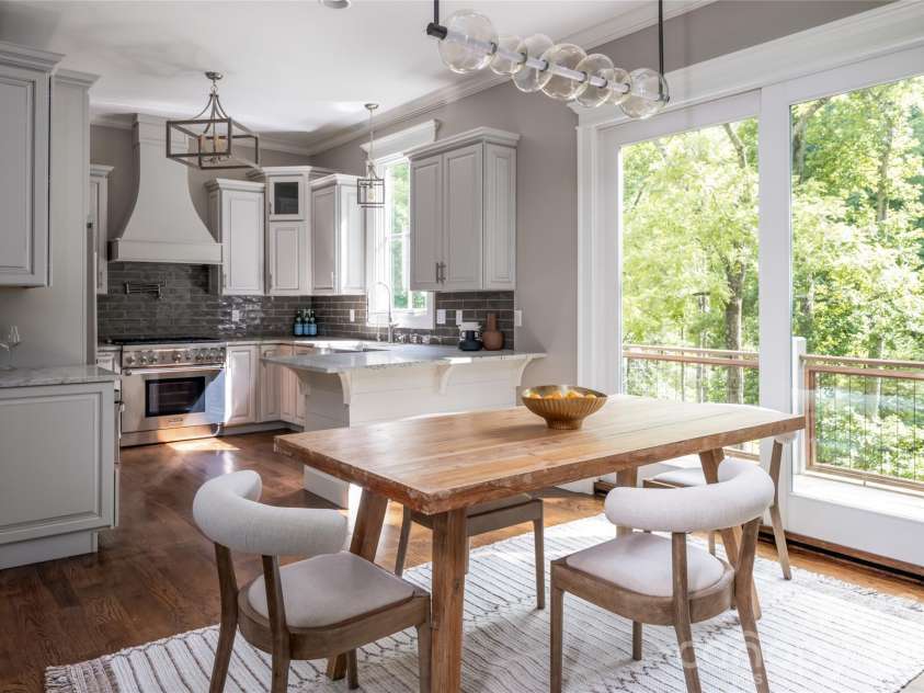 14 Twinflower Trail, Asheville, NC 28804.  MLS# CAR4349117, YatesRealty ID 6335. 