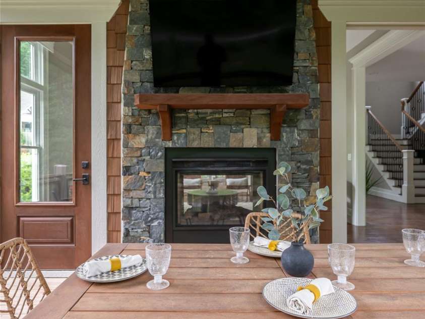14 Twinflower Trail, Asheville, NC 28804.  MLS# CAR4349117, YatesRealty ID 6335. 