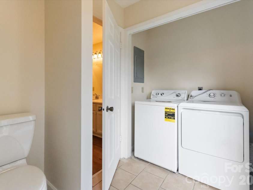38 Eagle Run, Brevard, NC 28712.  MLS# CAR4337134, YatesRealty ID 6336. 