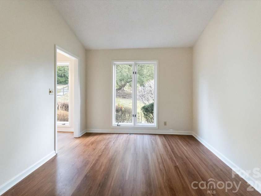 38 Eagle Run, Brevard, NC 28712.  MLS# CAR4337134, YatesRealty ID 6336. 
