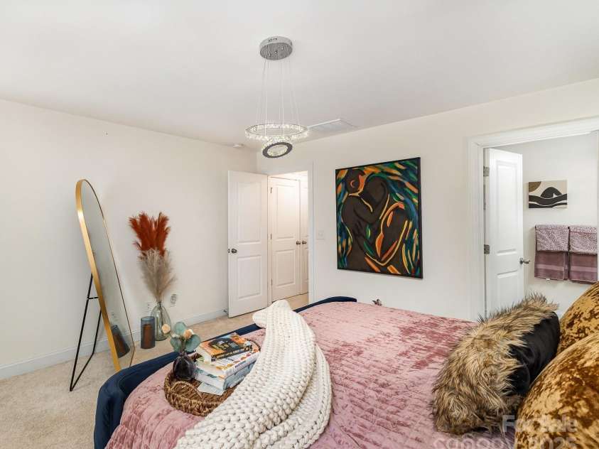 2130 Blewett Drive, Charlotte, NC 28269.  MLS# CAR4229070, YatesRealty ID 6338. 