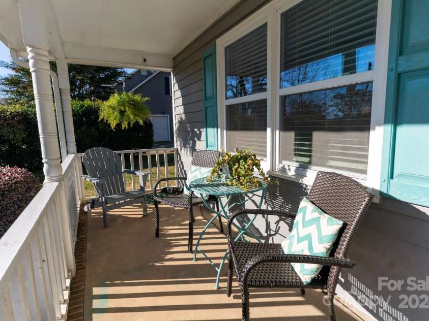 702 Pierce Avenue, Mount Holly, NC 28120.  MLS# CAR4204126, YatesRealty ID 634. 