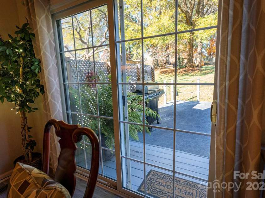 702 Pierce Avenue, Mount Holly, NC 28120.  MLS# CAR4204126, YatesRealty ID 634. 