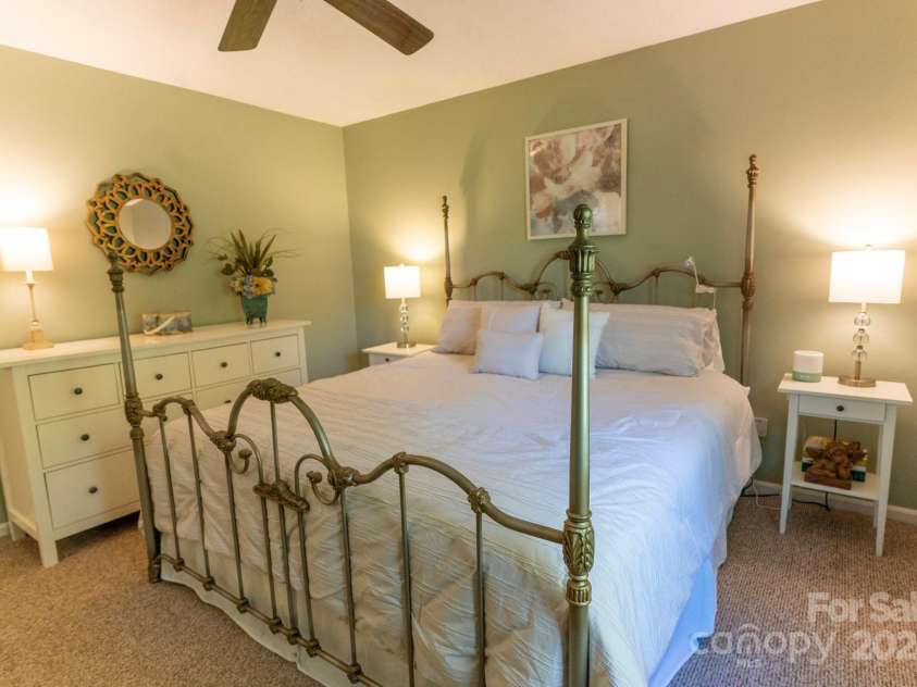 702 Pierce Avenue, Mount Holly, NC 28120.  MLS# CAR4204126, YatesRealty ID 634. 