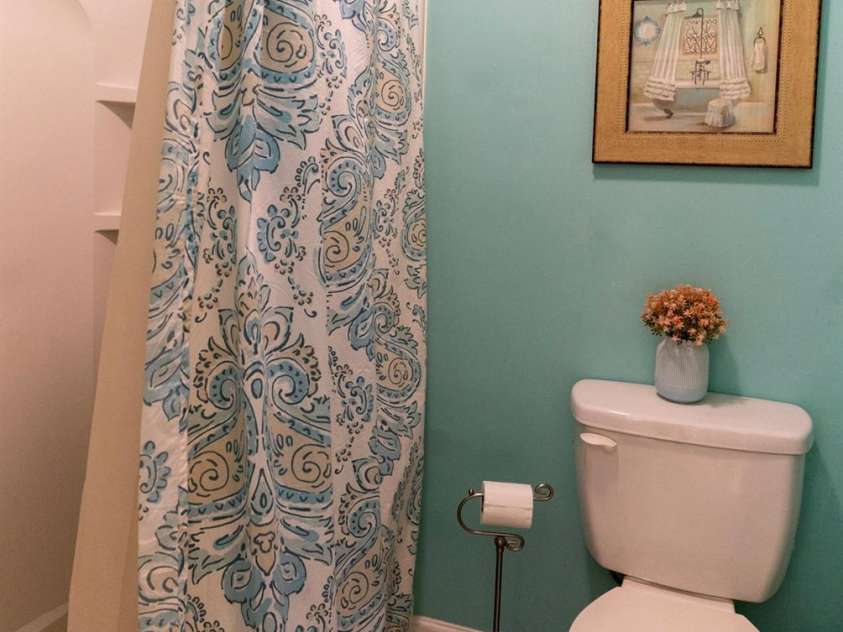 702 Pierce Avenue, Mount Holly, NC 28120.  MLS# CAR4204126, YatesRealty ID 634. 