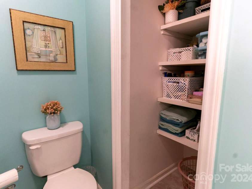 702 Pierce Avenue, Mount Holly, NC 28120.  MLS# CAR4204126, YatesRealty ID 634. 