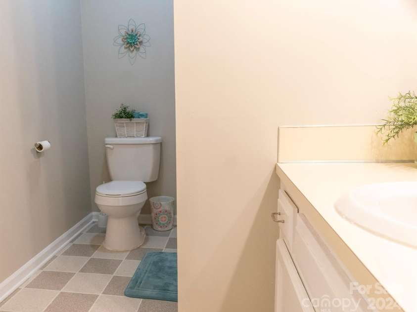 702 Pierce Avenue, Mount Holly, NC 28120.  MLS# CAR4204126, YatesRealty ID 634. 