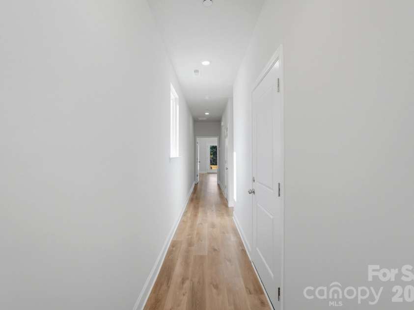 339 Gray Drive, Charlotte, NC 28213.  MLS# CAR4345319, YatesRealty ID 6340. 
