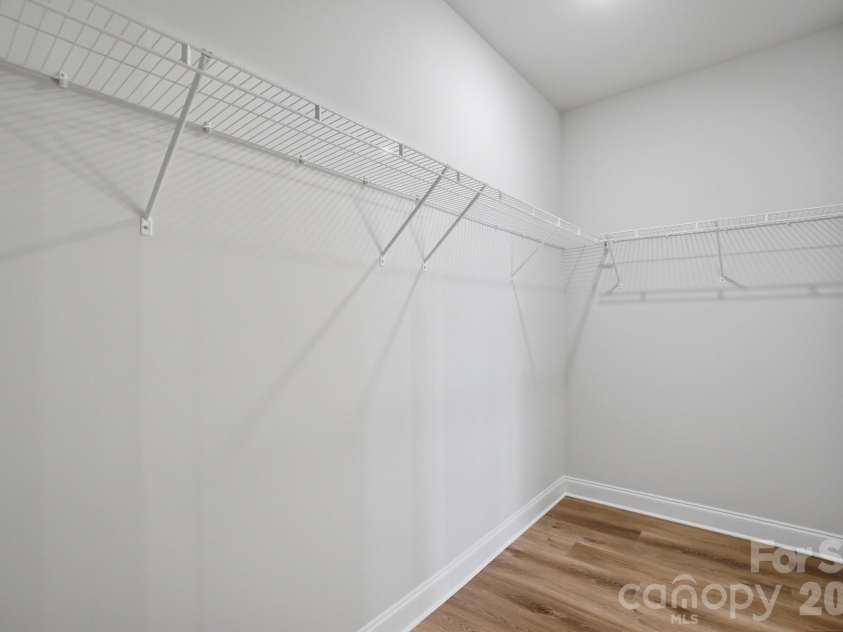 339 Gray Drive, Charlotte, NC 28213.  MLS# CAR4345319, YatesRealty ID 6340. 