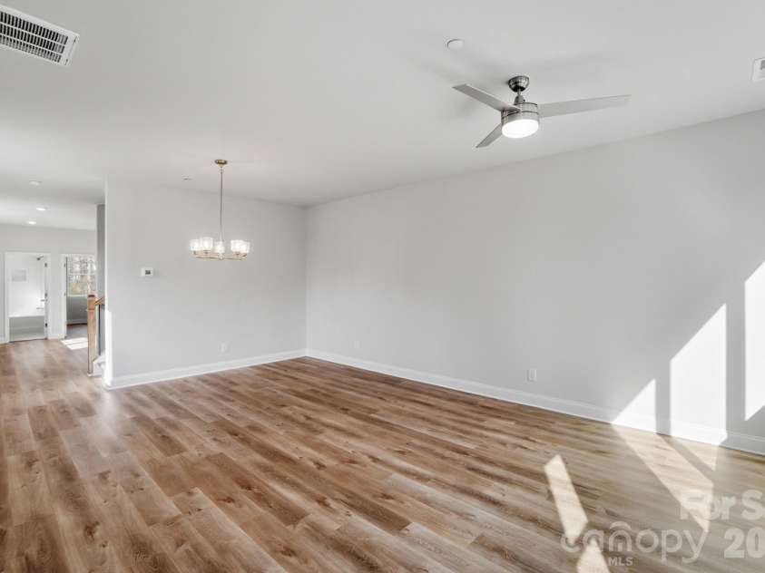 339 Gray Drive, Charlotte, NC 28213.  MLS# CAR4345319, YatesRealty ID 6340. 