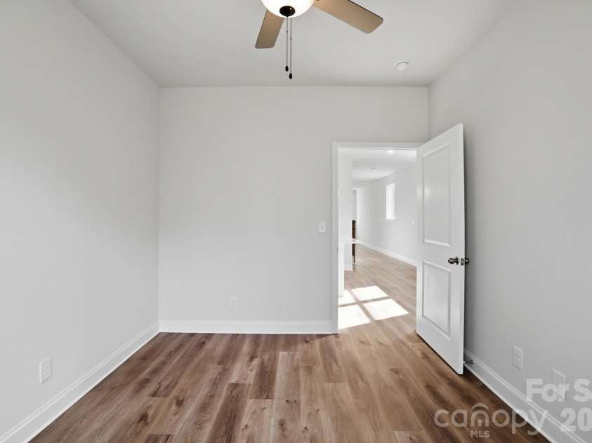 339 Gray Drive, Charlotte, NC 28213.  MLS# CAR4345319, YatesRealty ID 6340. 