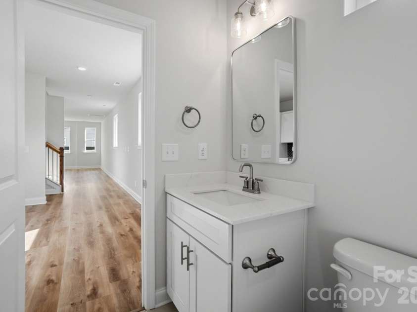 339 Gray Drive, Charlotte, NC 28213.  MLS# CAR4345319, YatesRealty ID 6340. 