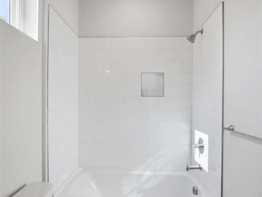 339 Gray Drive, Charlotte, NC 28213.  MLS# CAR4345319, YatesRealty ID 6340. 