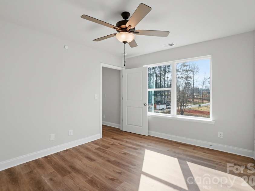 339 Gray Drive, Charlotte, NC 28213.  MLS# CAR4345319, YatesRealty ID 6340. 