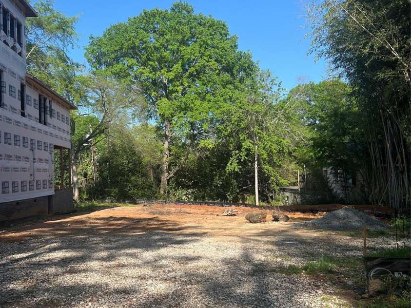 4105 Walker Road, Charlotte, NC 28211.  MLS# CAR4244831, YatesRealty ID 6340. 